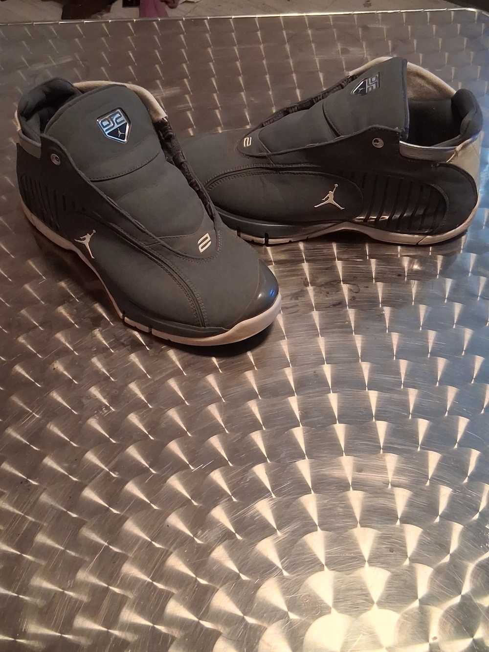 Jordan Men's Derek Jeter Dark Gray and White Athletic Sneakers - Picture 7 of 10